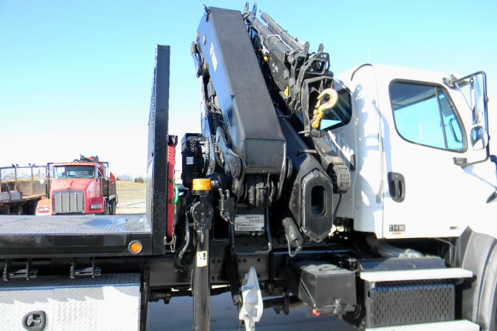 SOLD Used 2013 Hiab XS 322 E4 HiPro drywall crane for sale on